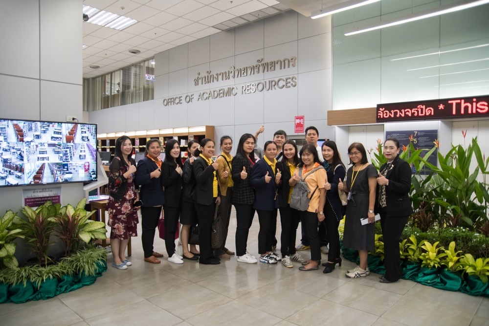 ยินดีต้อนรับ บรรณารักษ์ เจ้าหน้าที่ และผู้ปฏิบัติงานสำนักหอสมุดกลาง มหาวิทยาลัยอีสเทิร์นเอเชีย