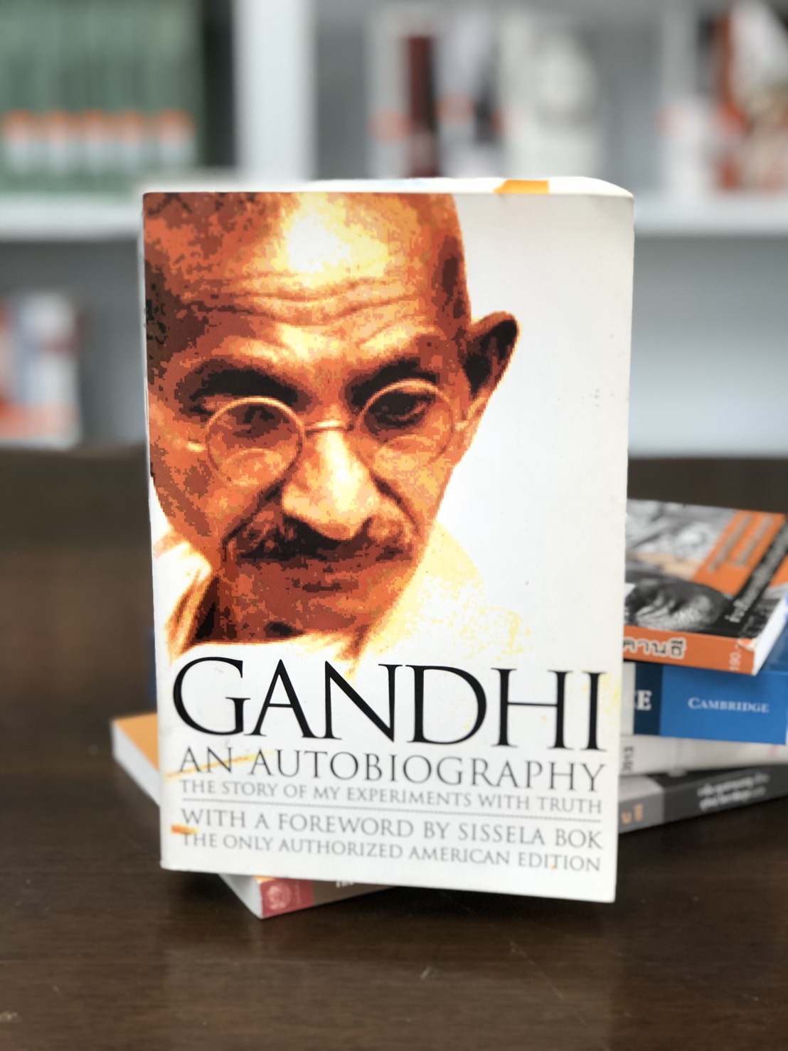 Gandhi: An Autobiography 