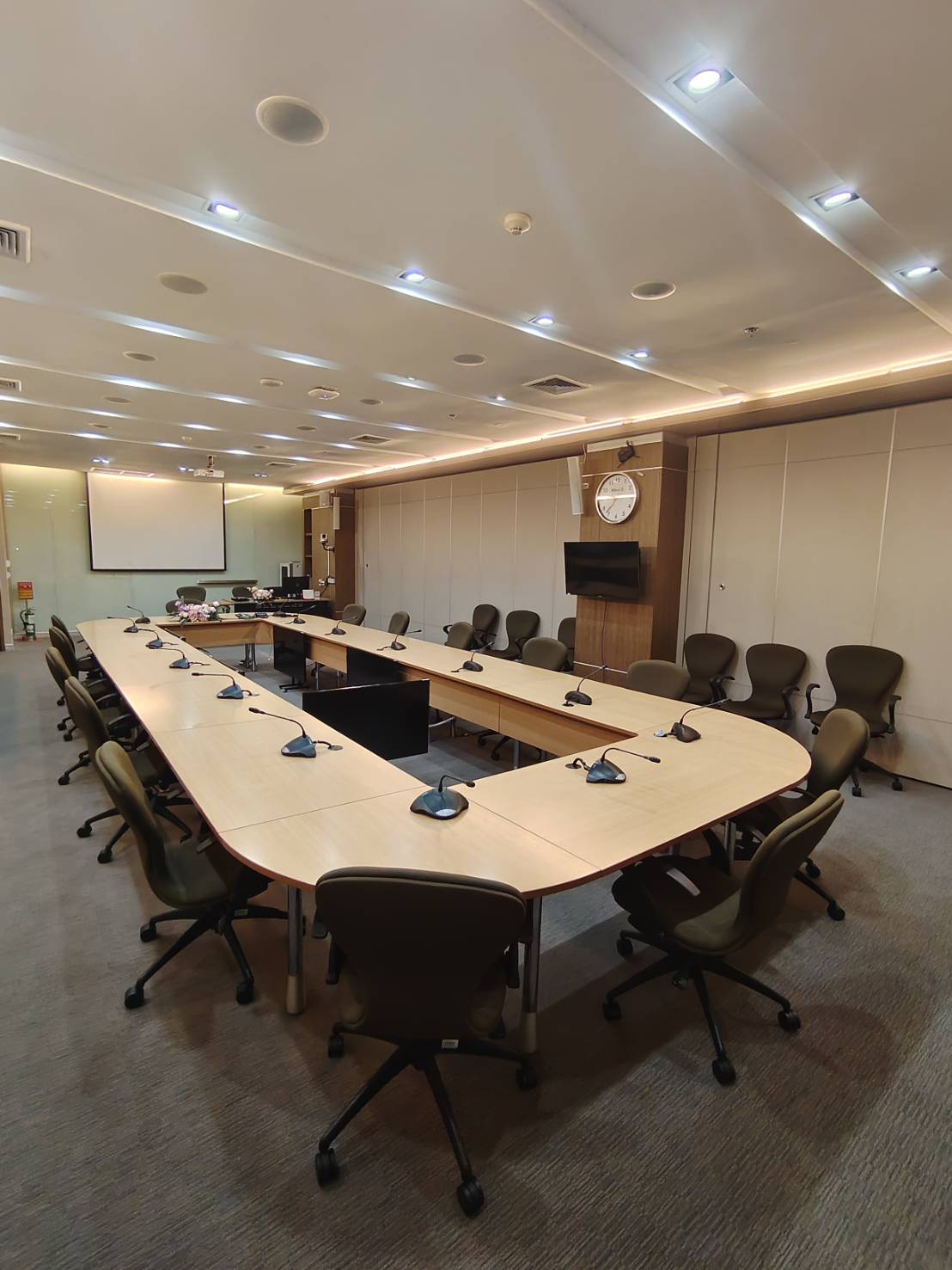 Meeting Room Floor 3 room 2