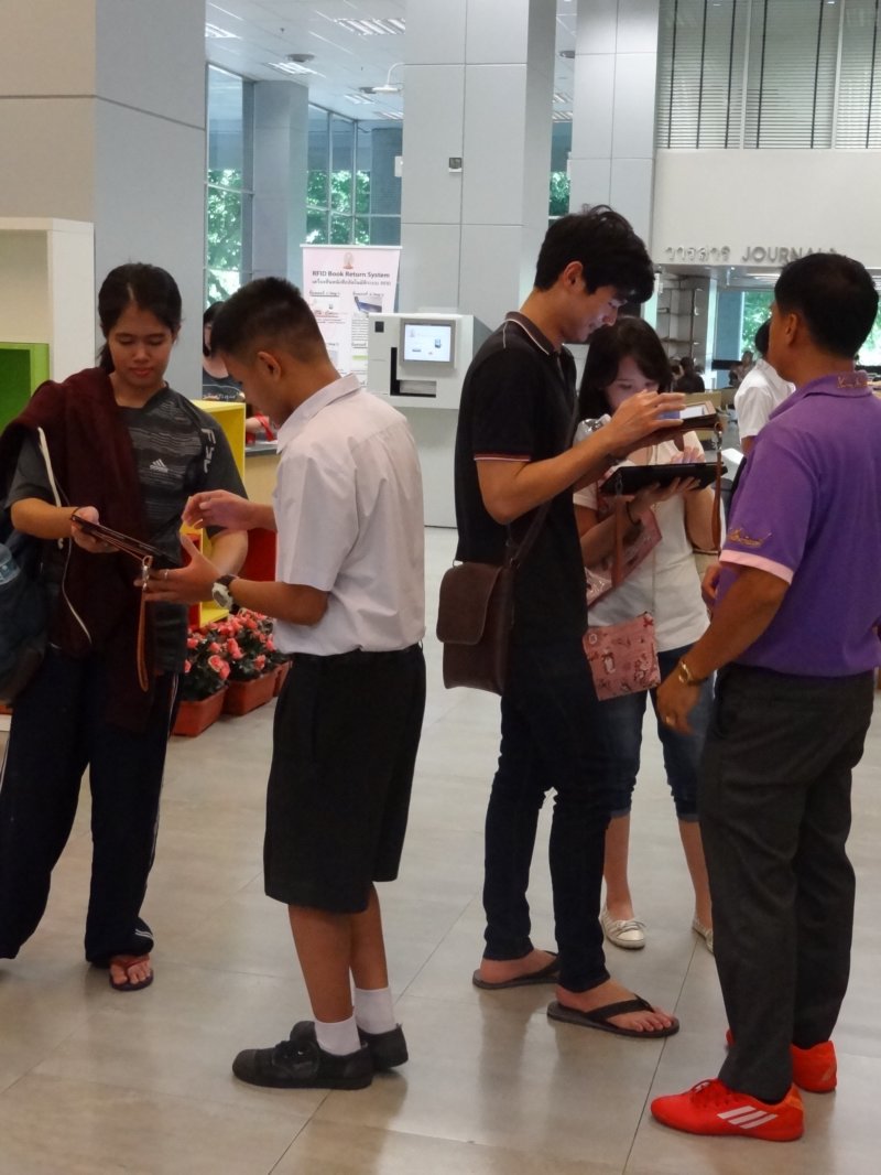luckydraw320158.jpg